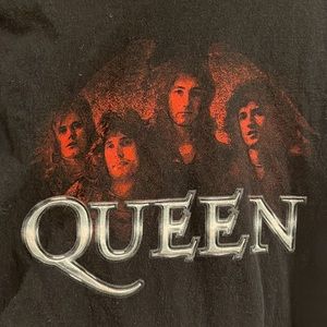 Queen Official Merchandise short sleeve shirt, S